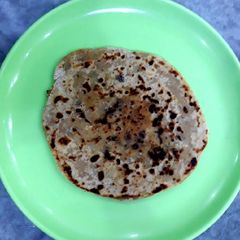 A picture of Mix Parantha.