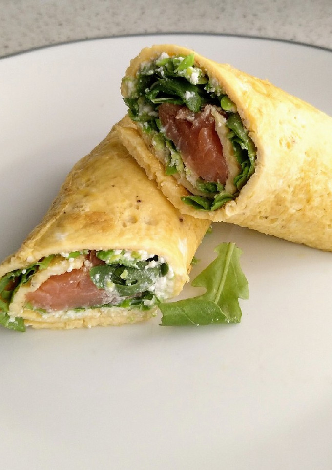 Una foto de Rollitos de tortilla con salmón ahumado