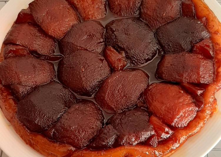 Tarta Tatin