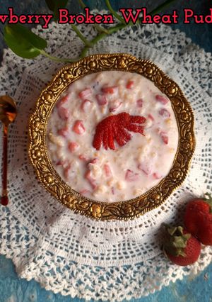 A picture of Strawberry Broken wheat Pudding.