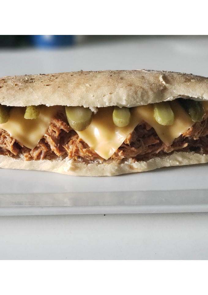 Una foto de 🇺🇸 Sándwich Pulled Pork 🇺🇸