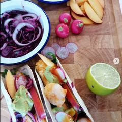 A picture of TacWoW - A WOW Taco.