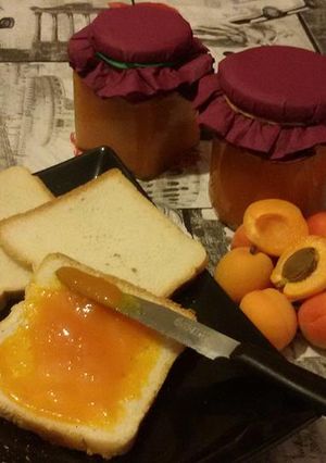 Hình của món Cách làm mứt mơ (apricot Jam).