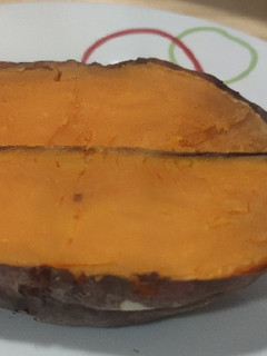 Una foto de Boniato asado freidora de aire