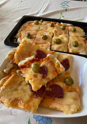 Una foto de Pizza con harina leudante