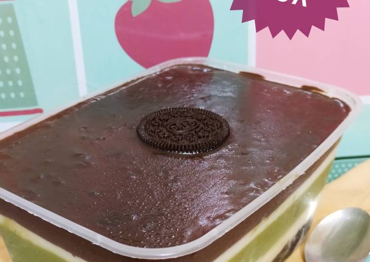 Langkah Mudah untuk Membuat Oreo Alpukat Dessert Box yang Lezat Sekali