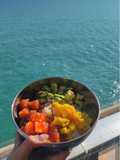 Poke de salmón
