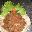 Daging sapi serundeng