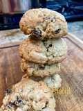Μπισκότα με Ταχίνι και Σταφίδες (Tahini Oatmeal Raisin Cookies)!