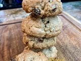 Μπισκότα με Ταχίνι και Σταφίδες (Tahini Oatmeal Raisin Cookies)!