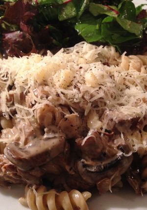 A picture of Creamy Mushrooms with Pasta.