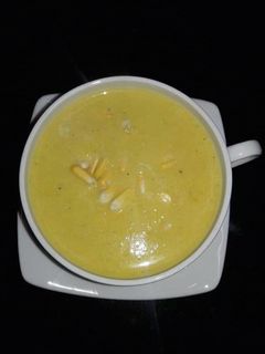 बादाम का सूप (Badam ka soup recipe in Hindi) रेसिपी मुख्य फोटो