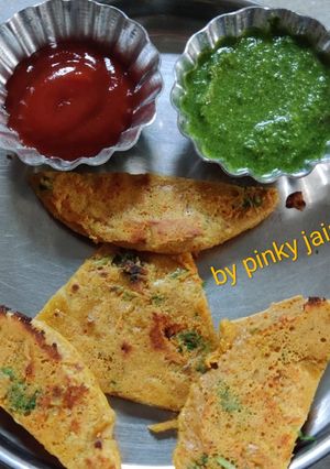 A picture of Roti cheela.