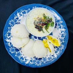 A picture of Stuffed Idli.