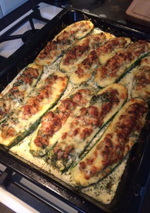 Töltött cukkini recept fotója