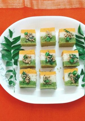 A picture of Tricolor Rava Dhokla.