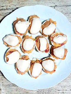 Una foto de Huevos rellenos 🥚🥚🤤😋👌