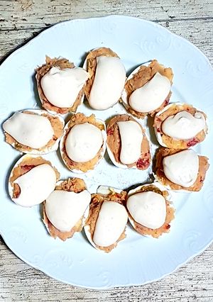 Una foto de Huevos rellenos 🥚🥚🤤😋👌
