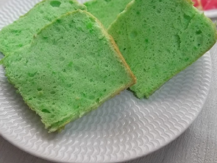 Cara Gampang Menyiapkan Chiffon Cake putih telur loyang 22, Menggugah Selera