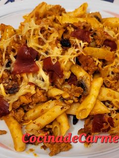 Una foto de Macarrones gratinados crujientes