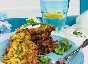 Parmezános cukkini tócsni recept fotója
