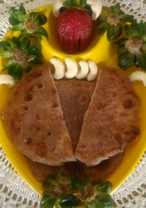 A picture of Strawberry PuranPoli.