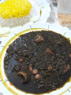 عکسی از دستور قرمه سبزی رب اناری