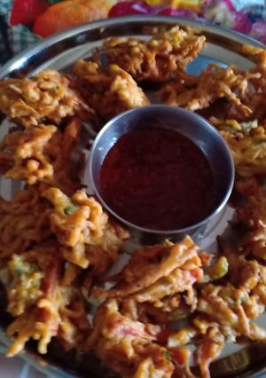 A picture of Maggi pakoda.
