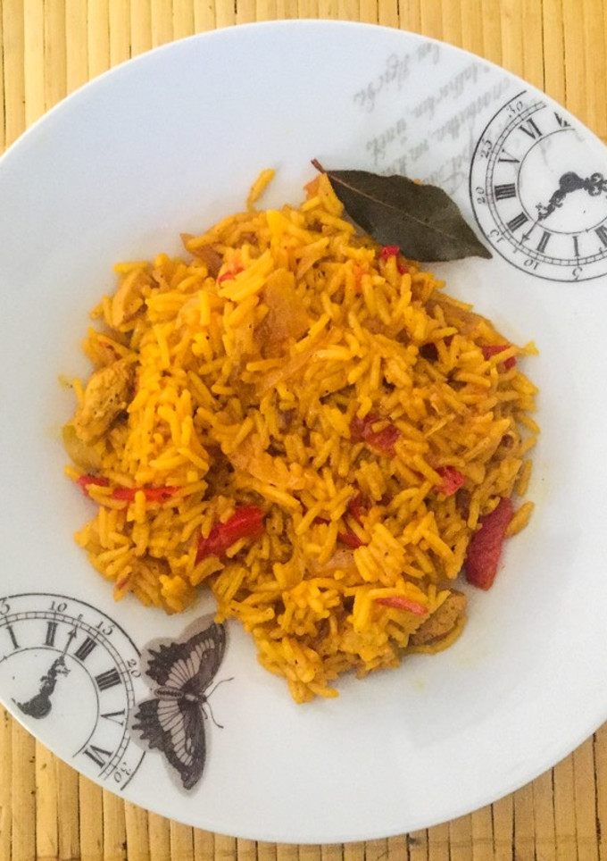 Una foto de Arroz con pollo