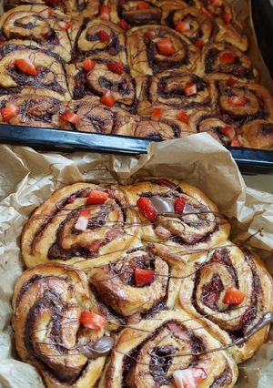 Nutellás - Epres csigák 🐌 recept fotója