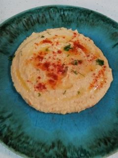 Una foto de Hummus