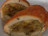 Pechuga de pollo rellena de plátano maduro
