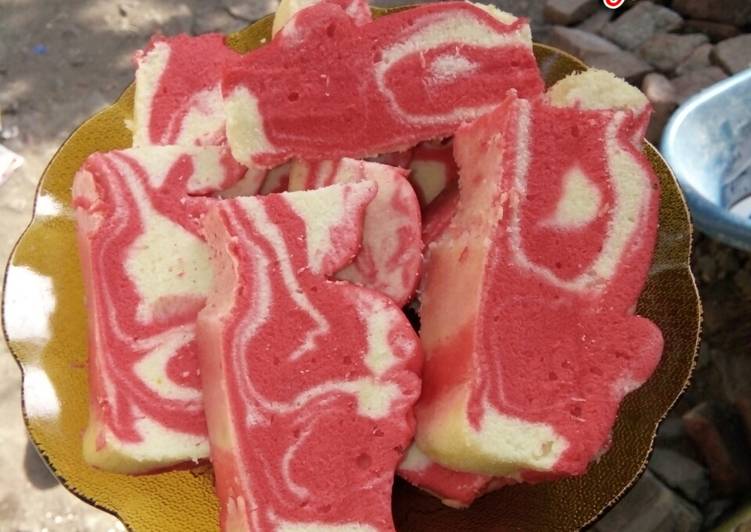 Resep Bolu Kukus Merah Putih Anti Gagal