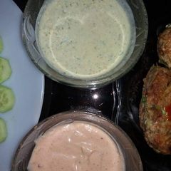 Mint chutney &pink sous A picture of Mint chutney &pink sous.