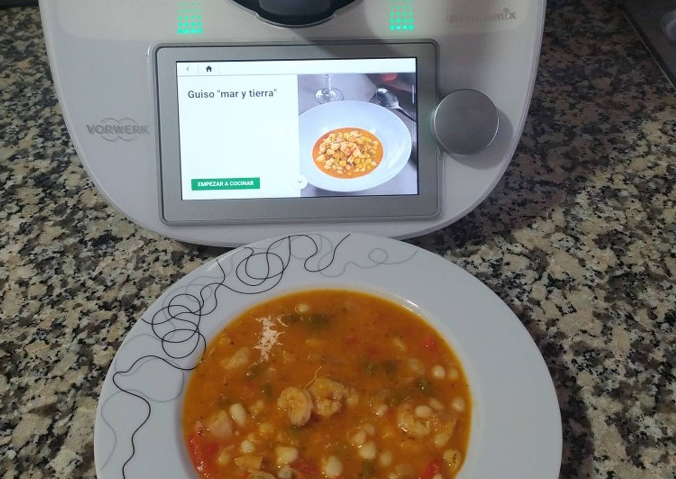 Guiso de mar y tierra