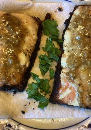 A picture of California Farm Salmon Vinaigrette.