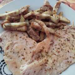 Una foto de Pechugas de pollo y berenjenas