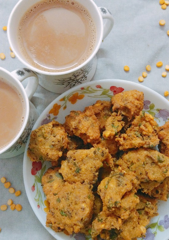 चना दाल पकोड़े (Chana dal pakode recipe in Hindi) रेसिपी मुख्य फोटो
