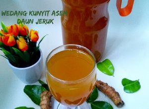 Foto resep Wedang Kunyit Asem Daun Jeruk