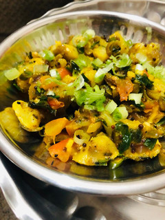 आलू हरे प्याज़ की सब्ज़ी(Aloo hare pyaj ki sabzi recipe in Hindi) रेसिपी मुख्य फोटो