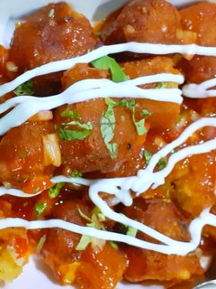 वेजिटेबल नगेट्स विथ चाइनीज़ तड़का (Vegetable nuggets with chinese tadka recipe in Hindi) रेसिपी मुख्य फोटो