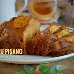 A picture of Bolu Pisang / Banana Cake.