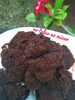 Foto resep Bolu kukus coklat no 🥚no mixer ngakak🤭