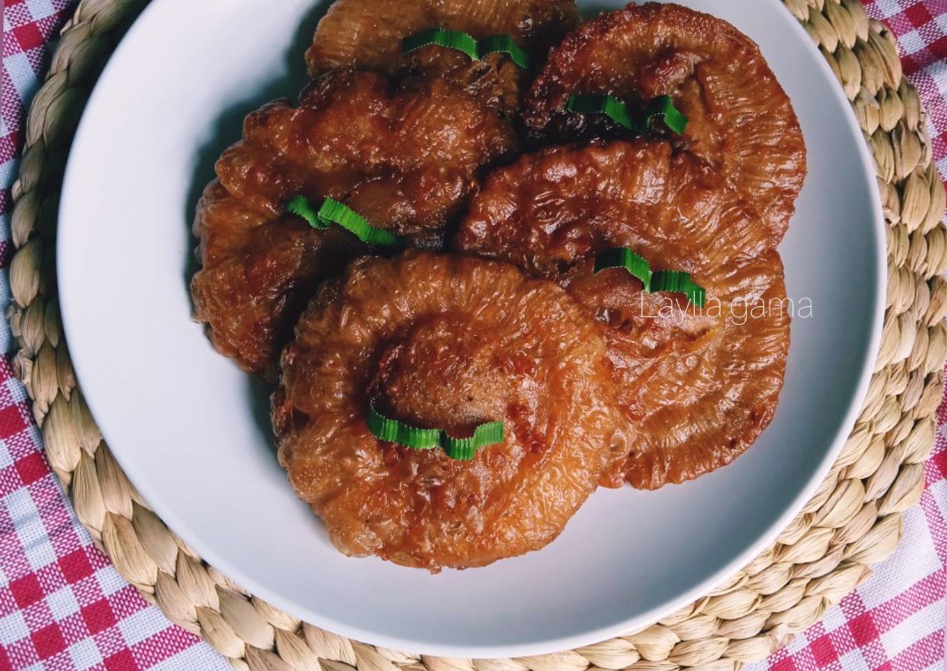 Kue cucur gula merah
