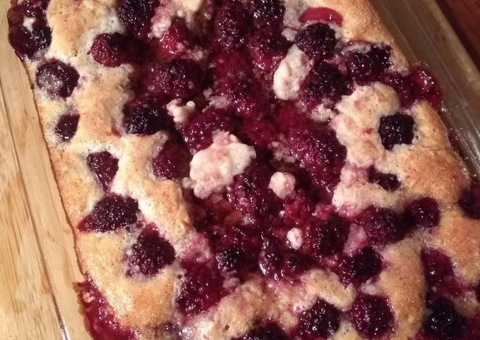 Blackberry Cobbler