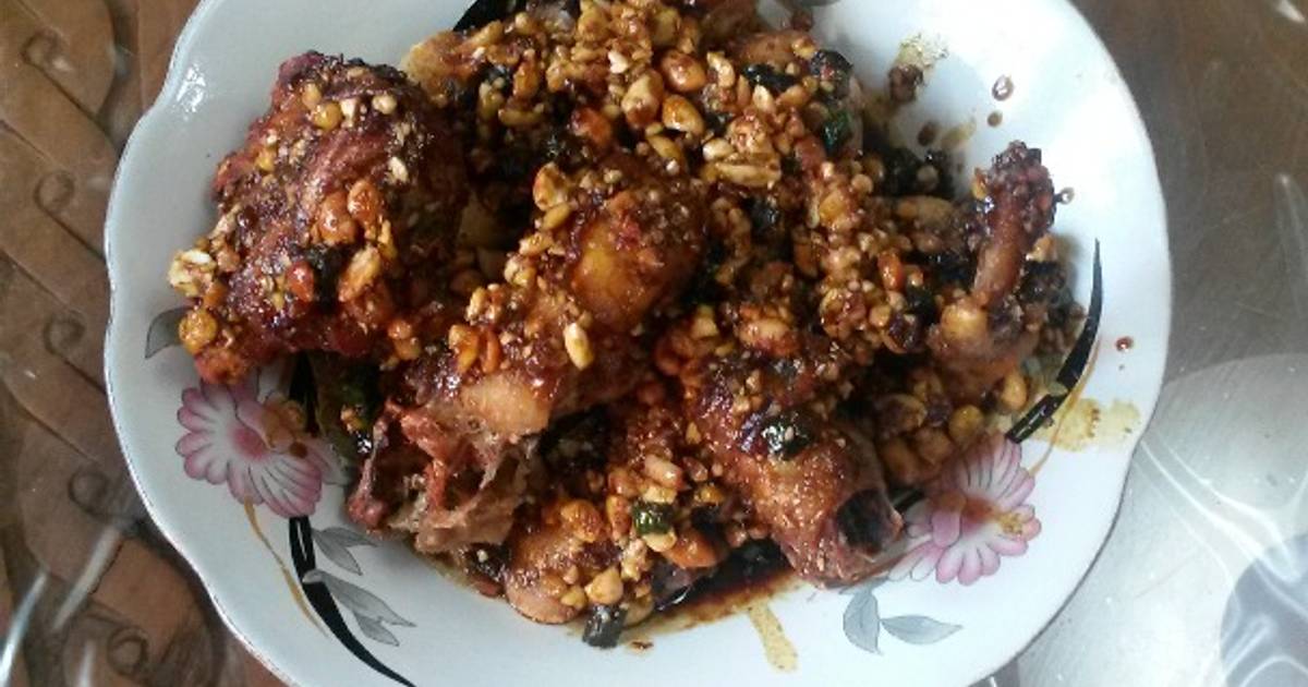 Resep Ayam Kecap Kacang Khas Palembang oleh rocha novalina 
