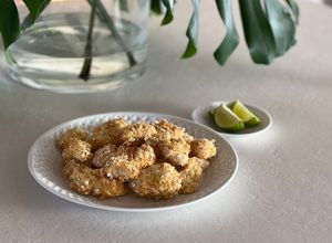 Foto principal de Nuggets de merluza con avena y panko en freidora de aire