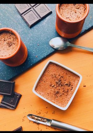 Une photo de CHOCOLAT VEGAN🍫 : recette magique et rapide