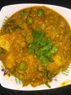 मटर का निमोना (Matar ka Nimona recipe in hindi) रेसिपी मुख्य फोटो