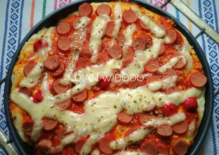 Cara Gampang Membuat Beef Sausage Pizza Anti Gagal